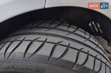 Хэтчбек Ford Fiesta 2012 в 