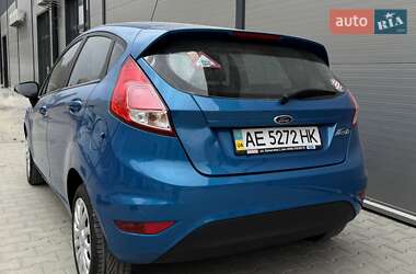 Хэтчбек Ford Fiesta 2013 в 