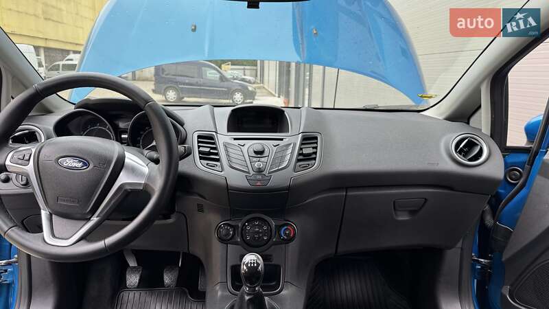 Хетчбек Ford Fiesta 2013 в Львові