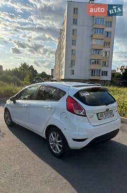 Хэтчбек Ford Fiesta 2013 в 