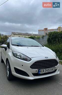 Хетчбек Ford Fiesta 2017 в Києві