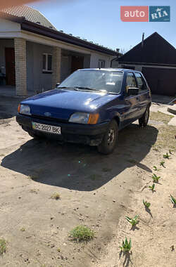 Хэтчбек Ford Fiesta 1992 в 