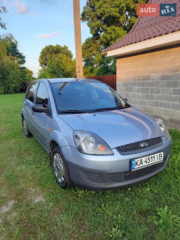 Хетчбек Ford Fiesta 2007 в Києві