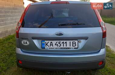 Хэтчбек Ford Fiesta 2007 в 