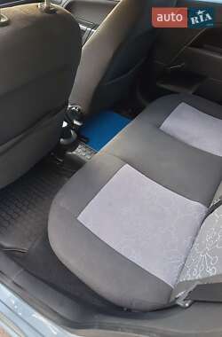 Хэтчбек Ford Fiesta 2007 в 