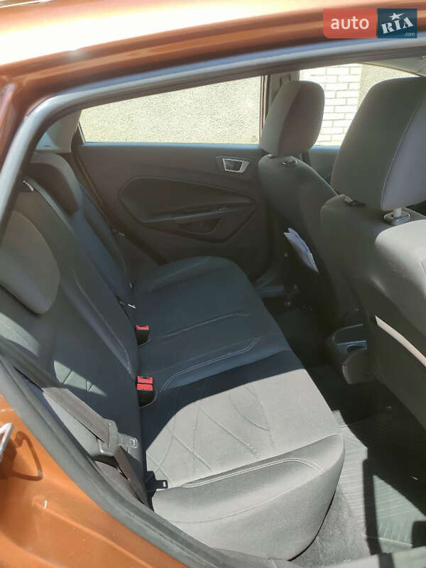 Хетчбек Ford Fiesta 2013 в Ізмаїлі