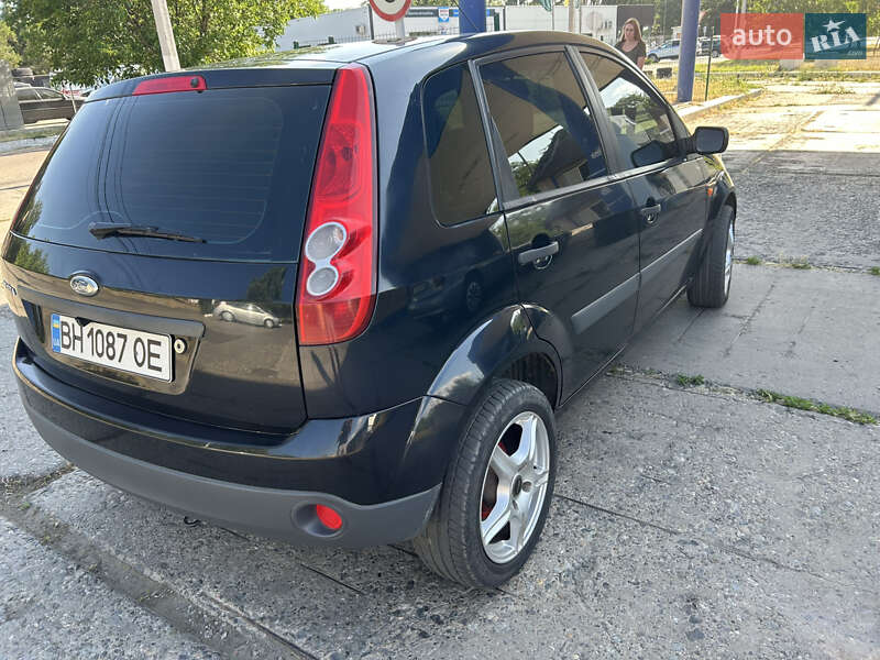 Хэтчбек Ford Fiesta 2008 в Измаиле фото 6 Хэтчбек Ford Fiesta 2008 в Измаиле