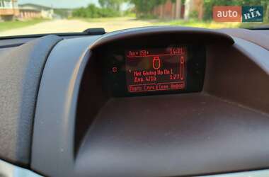 Хэтчбек Ford Fiesta 2011 в 