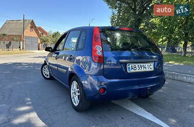 Хэтчбек Ford Fiesta 2007 в 