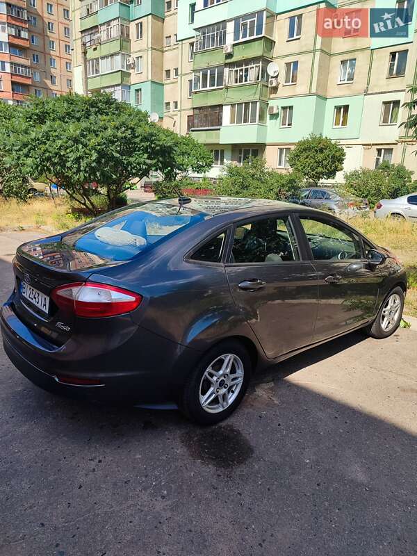 Седан Ford Fiesta 2017 в Полтаве