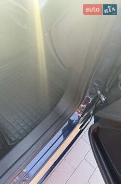 Хэтчбек Ford Fiesta 2013 в 