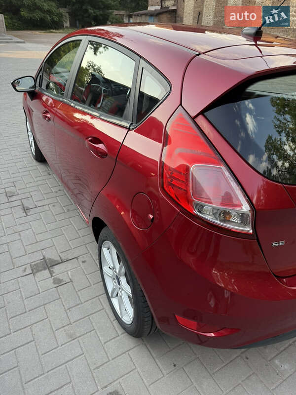 Хэтчбек Ford Fiesta 2017 в Запорожье фото 8 Хэтчбек Ford Fiesta 2017 в Запорожье