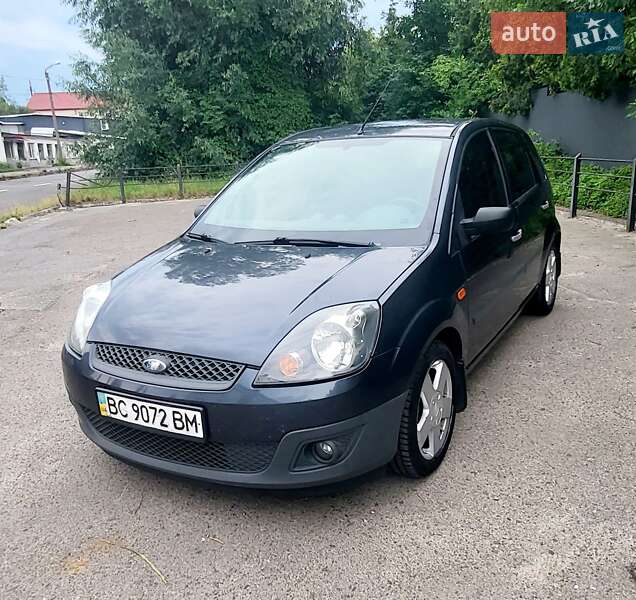 Хетчбек Ford Fiesta 2008 в Львові