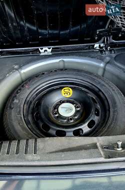 Хетчбек Ford Fiesta 2008 в 
