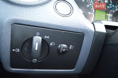 Хэтчбек Ford Fiesta 2008 в 