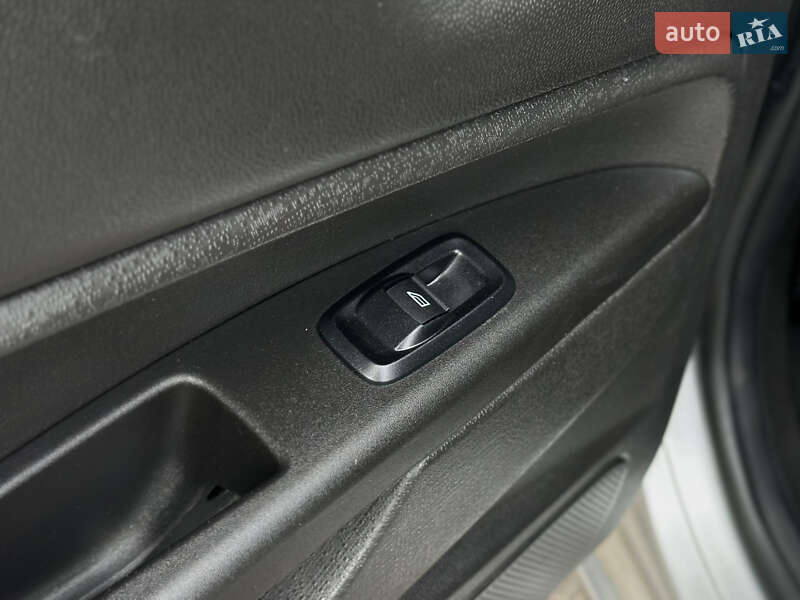 Седан Ford Fiesta 2019 в Шептицькому