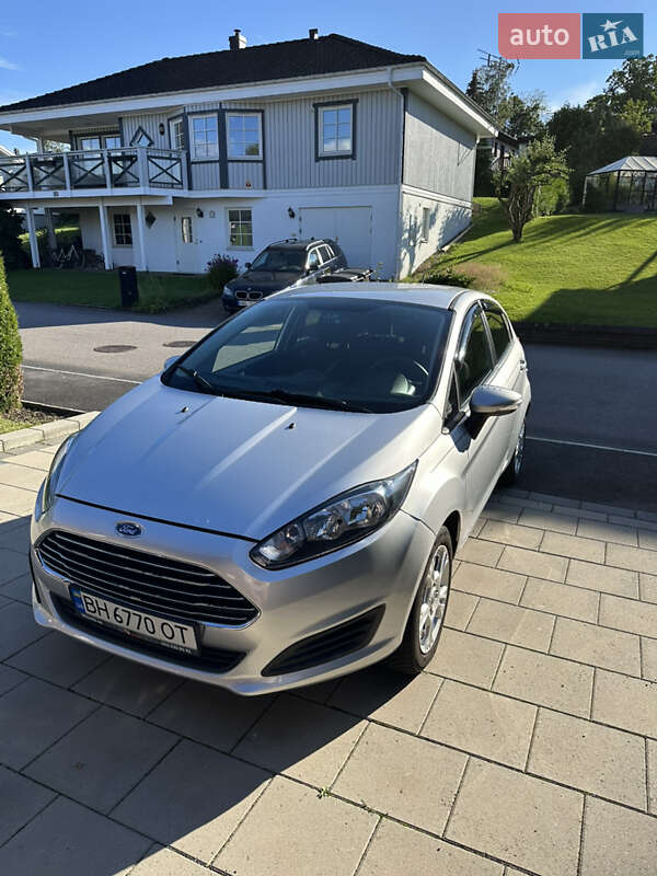 Хэтчбек Ford Fiesta 2013 в Николаеве