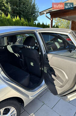 Хетчбек Ford Fiesta 2013 в 
