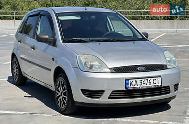 Хэтчбек Ford Fiesta 2005 в Киеве