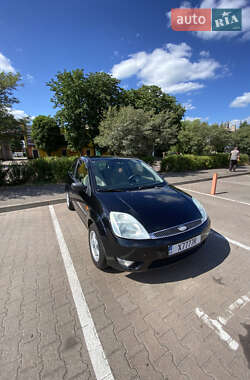 Хетчбек Ford Fiesta 2003 в 