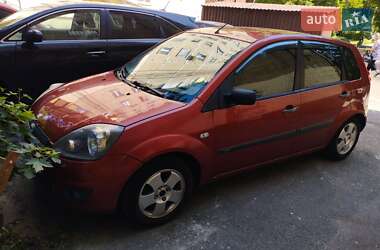 Хэтчбек Ford Fiesta 2008 в Киеве