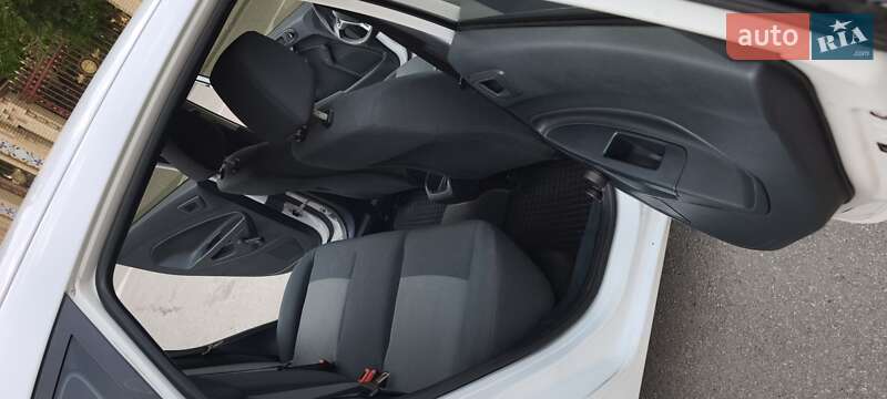 Хэтчбек Ford Fiesta 2012 в Харькове