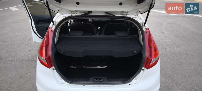 Хэтчбек Ford Fiesta 2012 в Харькове