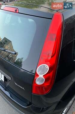 Хэтчбек Ford Fiesta 2007 в 