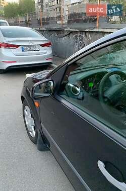 Хэтчбек Ford Fiesta 2007 в 
