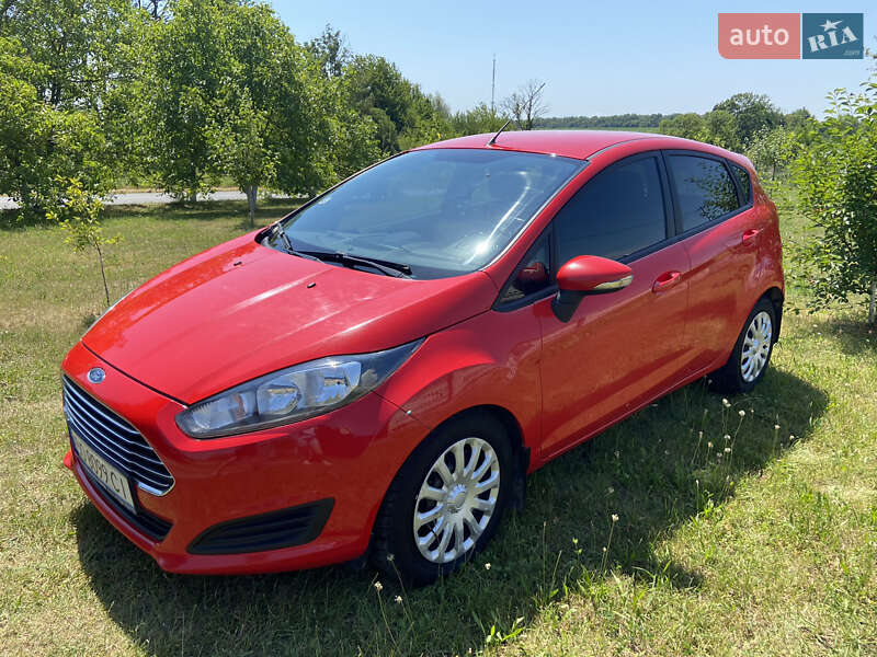Хэтчбек Ford Fiesta 2013 в Тернополе