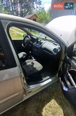 Хетчбек Ford Fiesta 2007 в 