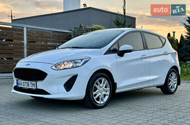 Хэтчбек Ford Fiesta 2018 в 