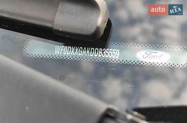 Хэтчбек Ford Fiesta 2013 в 