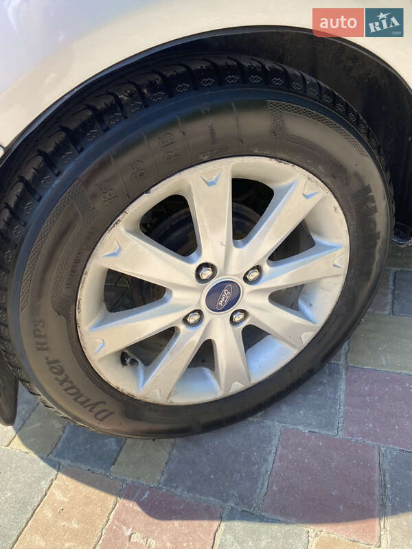 Хэтчбек Ford Fiesta 2011 в Тернополе фото 16 Хэтчбек Ford Fiesta 2011 в Тернополе
