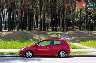 Хетчбек Ford Fiesta 2007 в 