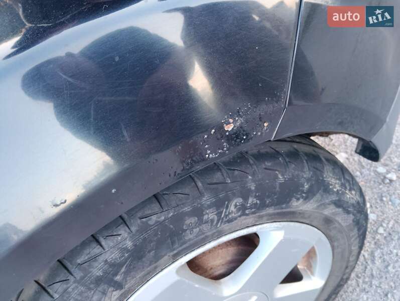 Седан Ford Fiesta 2008 в Виннице