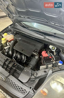Хэтчбек Ford Fiesta 2008 в 