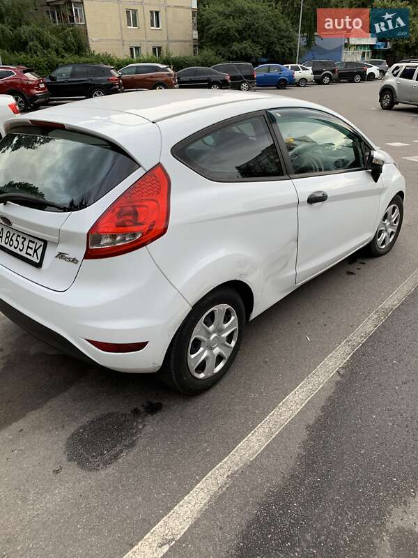 Хэтчбек Ford Fiesta 2009 в Виннице