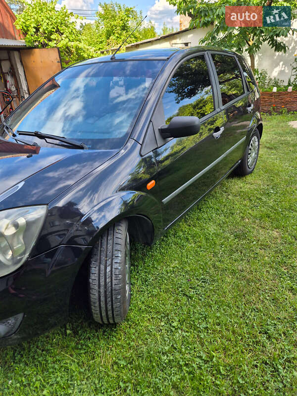 Хетчбек Ford Fiesta 2007 в Любомлі