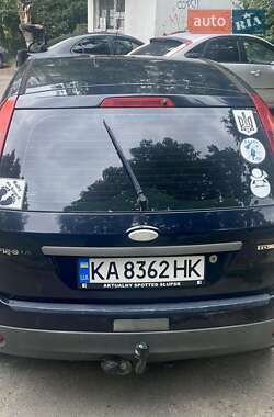 Хэтчбек Ford Fiesta 2006 в 
