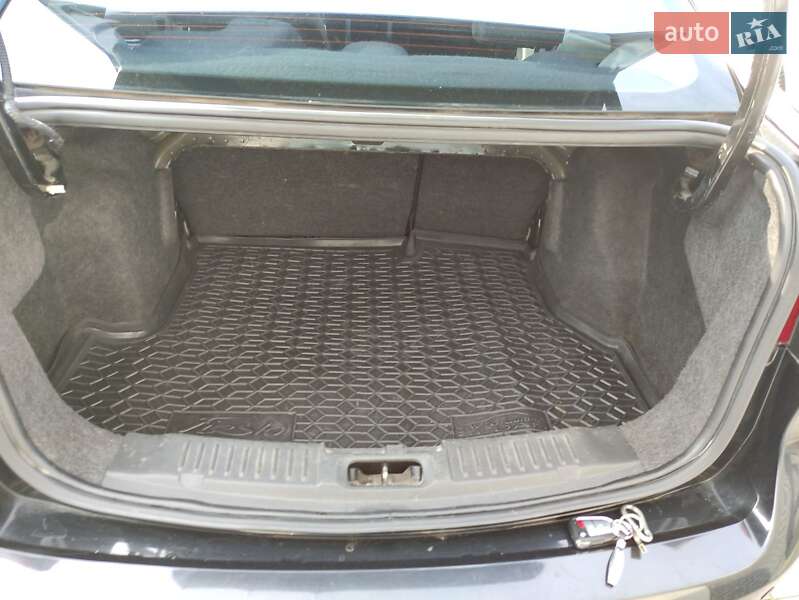 Седан Ford Fiesta 2013 в Киеве