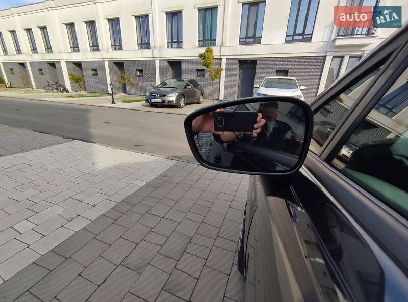 Седан Ford Fiesta 2013 в Киеве