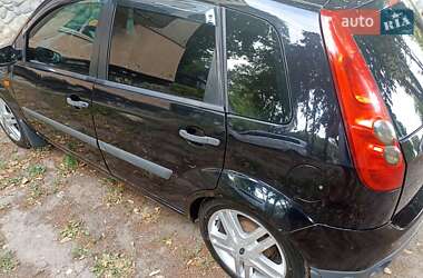 Хэтчбек Ford Fiesta 2007 в 