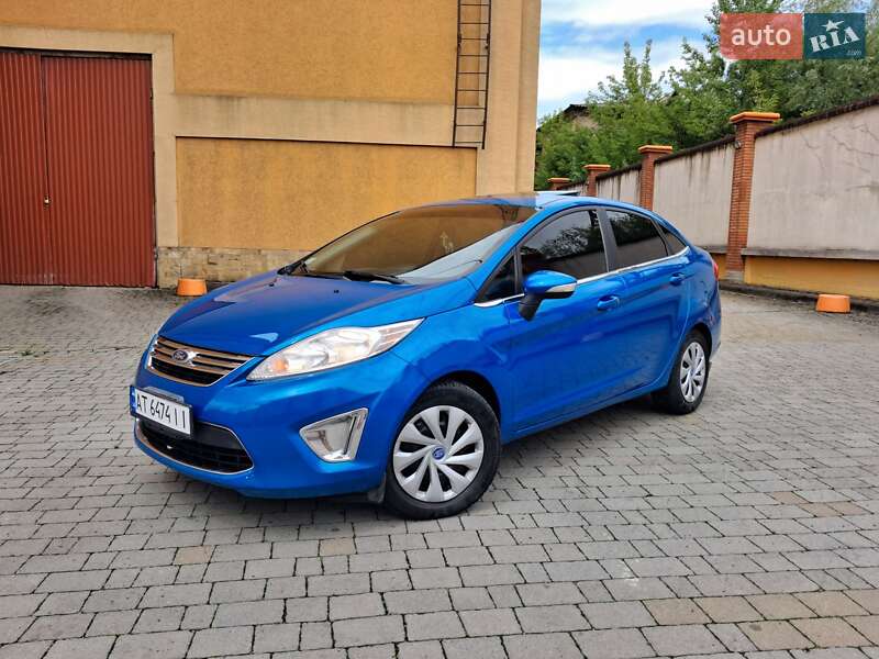 Седан Ford Fiesta 2011 в Коломиї