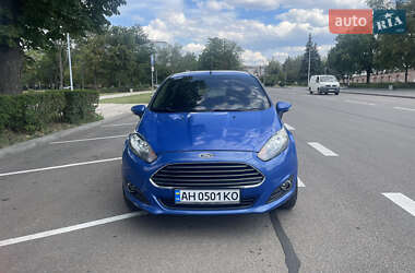 Хэтчбек Ford Fiesta 2013 в 
