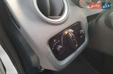 Хэтчбек Ford Fiesta 2011 в 