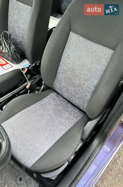 Хэтчбек Ford Fiesta 2007 в 