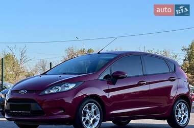 Хэтчбек Ford Fiesta 2010 в 