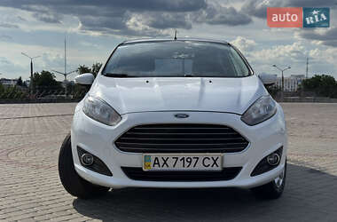 Хэтчбек Ford Fiesta 2013 в 