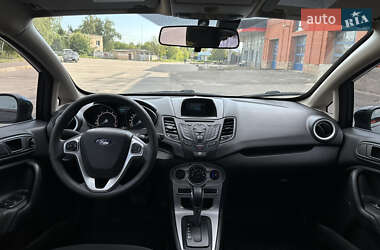 Хэтчбек Ford Fiesta 2017 в 